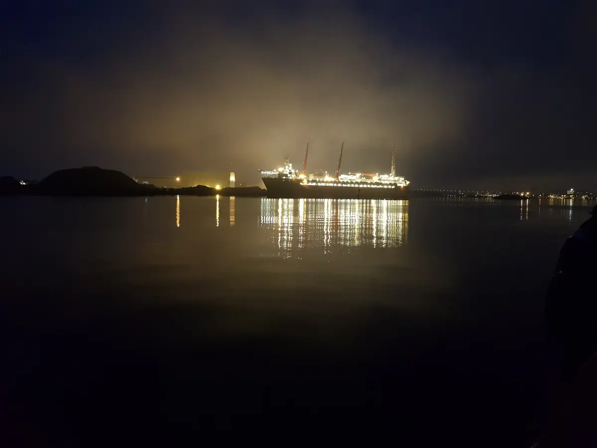 Night Sailing through Dover Strait traffic on Bergen to Portsmouth mile builder